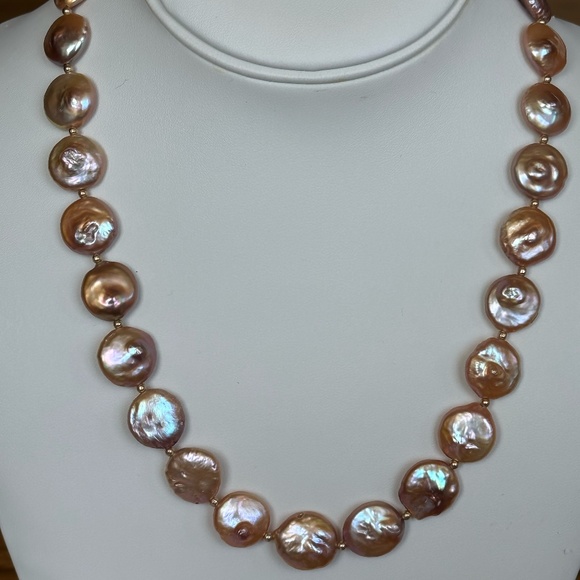 NATURAL Color Coin Pearl Necklace - 19 1/2 Inches - Lobster Claw Clasp - Picture 9 of 12